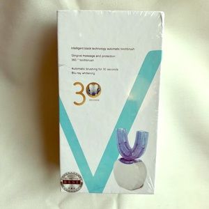 ❤️SOLD❤️NIB Blue Light Teeth Whitener